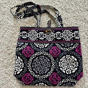 Vera Bradley Canterberry Magenta Medium Tote
